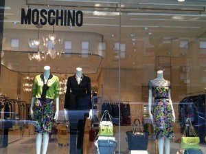 moschino 2